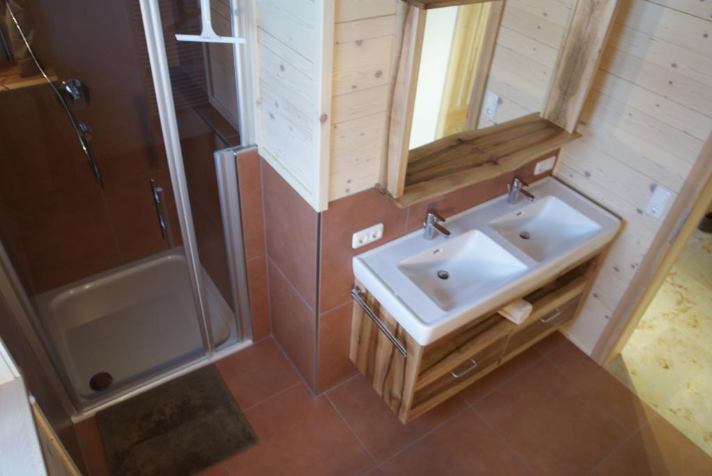 Ferienhaus Schwarzenbach Steinbach am Ziehberg Zimmer foto