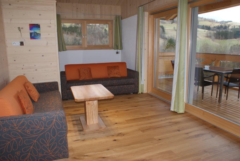Ferienhaus Schwarzenbach Steinbach am Ziehberg Zimmer foto